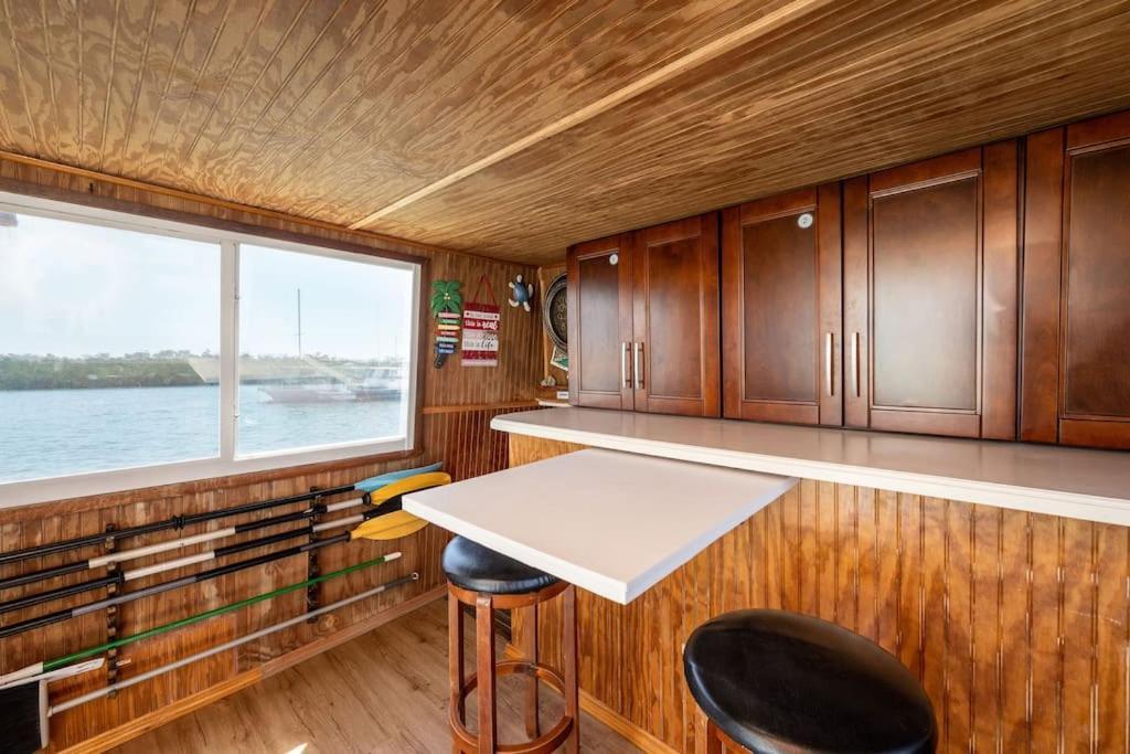 Beautiful Houseboat In Key West Exterior foto