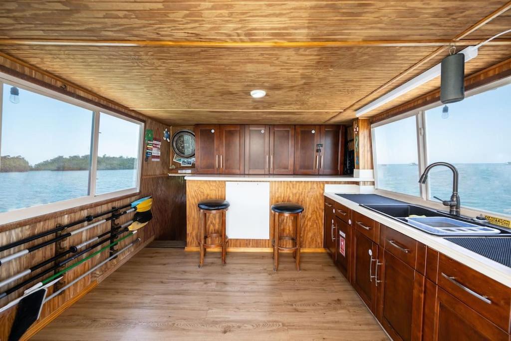 Beautiful Houseboat In Key West Exterior foto